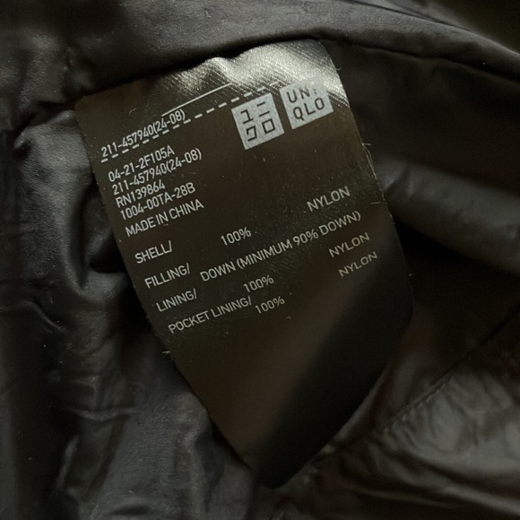 Gently used Uniqlo x Marni puffer vest 💙🖤 - Picture 5 of 8